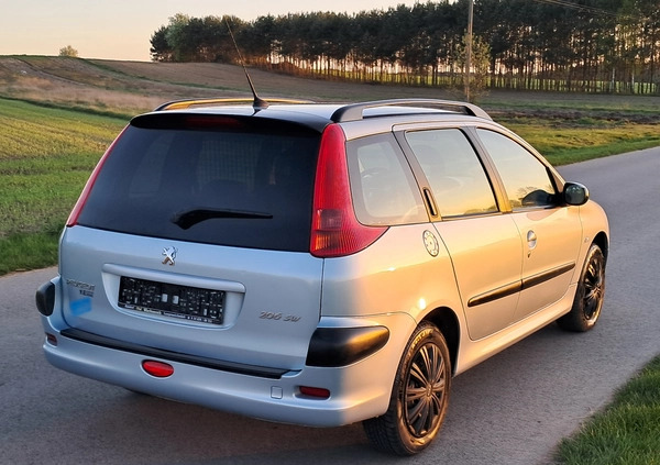 Peugeot 206 cena 7900 przebieg: 180480, rok produkcji 2002 z Ryki małe 352